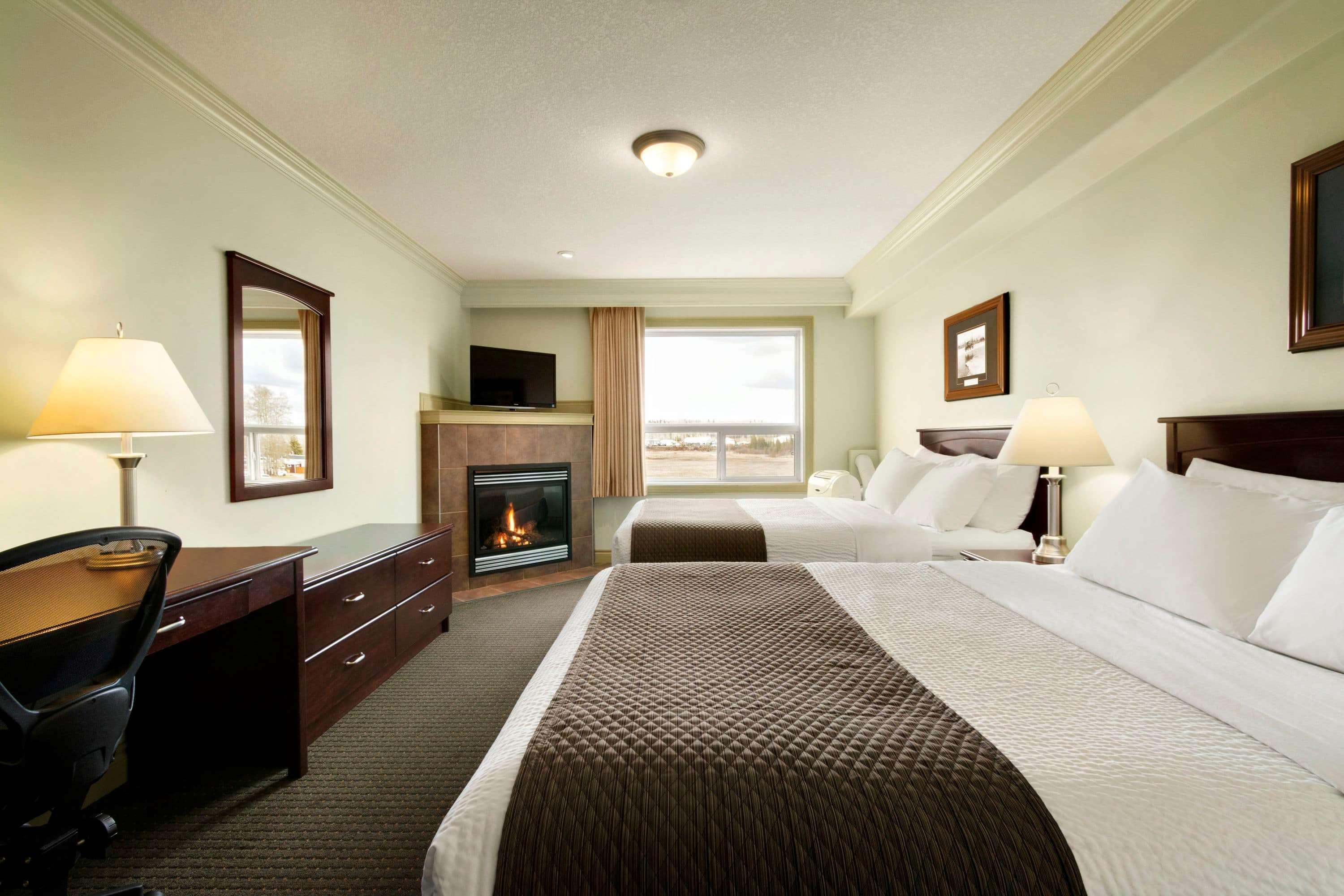 Quality Inn & Suites Whitecourt Esterno foto